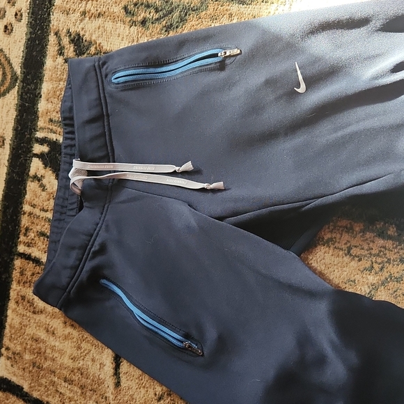 Nike leggings - Picture 4 of 6